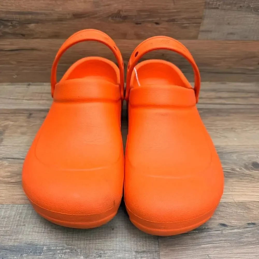 Crocs size M11 Mario Batali Signature Edition Non-Slip Sole Orange